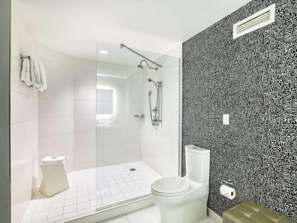 Business King Suite - Disability Access/Non-Smoking interior